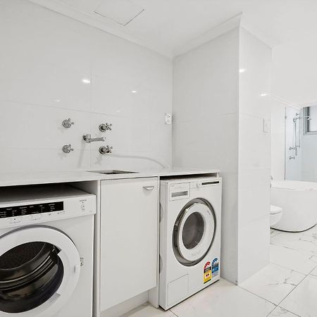 Peninsula Apartments Managed By Gchs Gold Coast Esterno foto