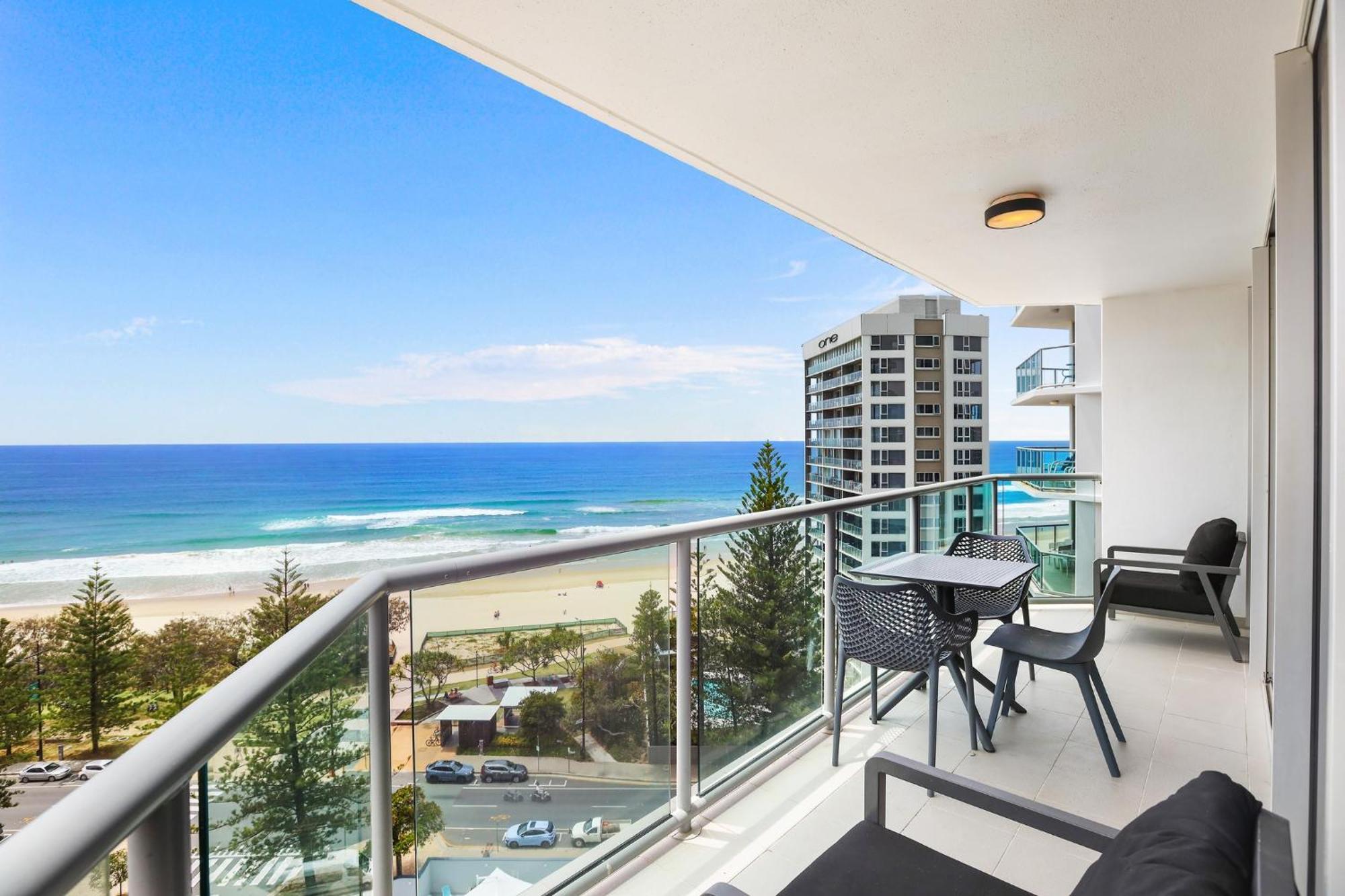 Peninsula Apartments Managed By Gchs Gold Coast Esterno foto