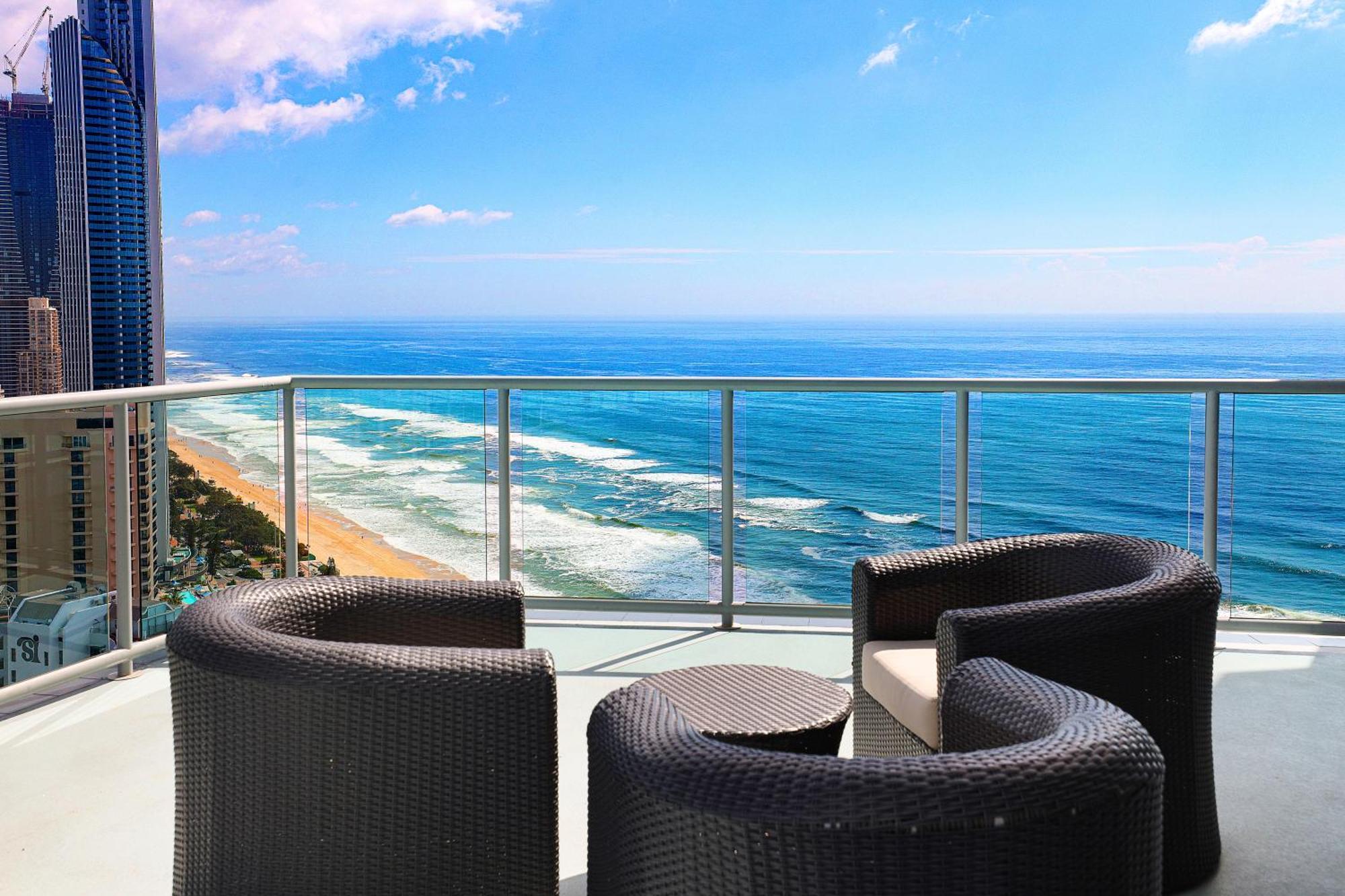 Peninsula Apartments Managed By Gchs Gold Coast Esterno foto
